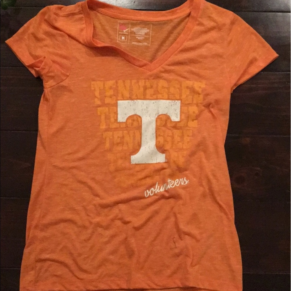 Tennesee Volunteers v-neck